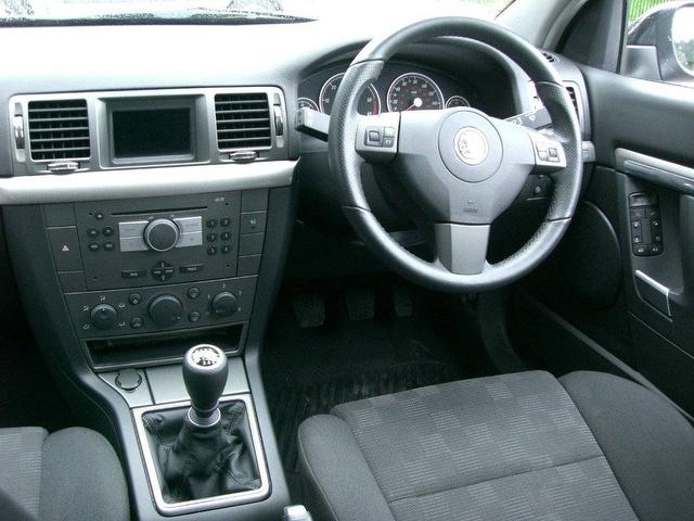 Vauxhall Vectra 1.9 Cdti 150 sri 5dr estate